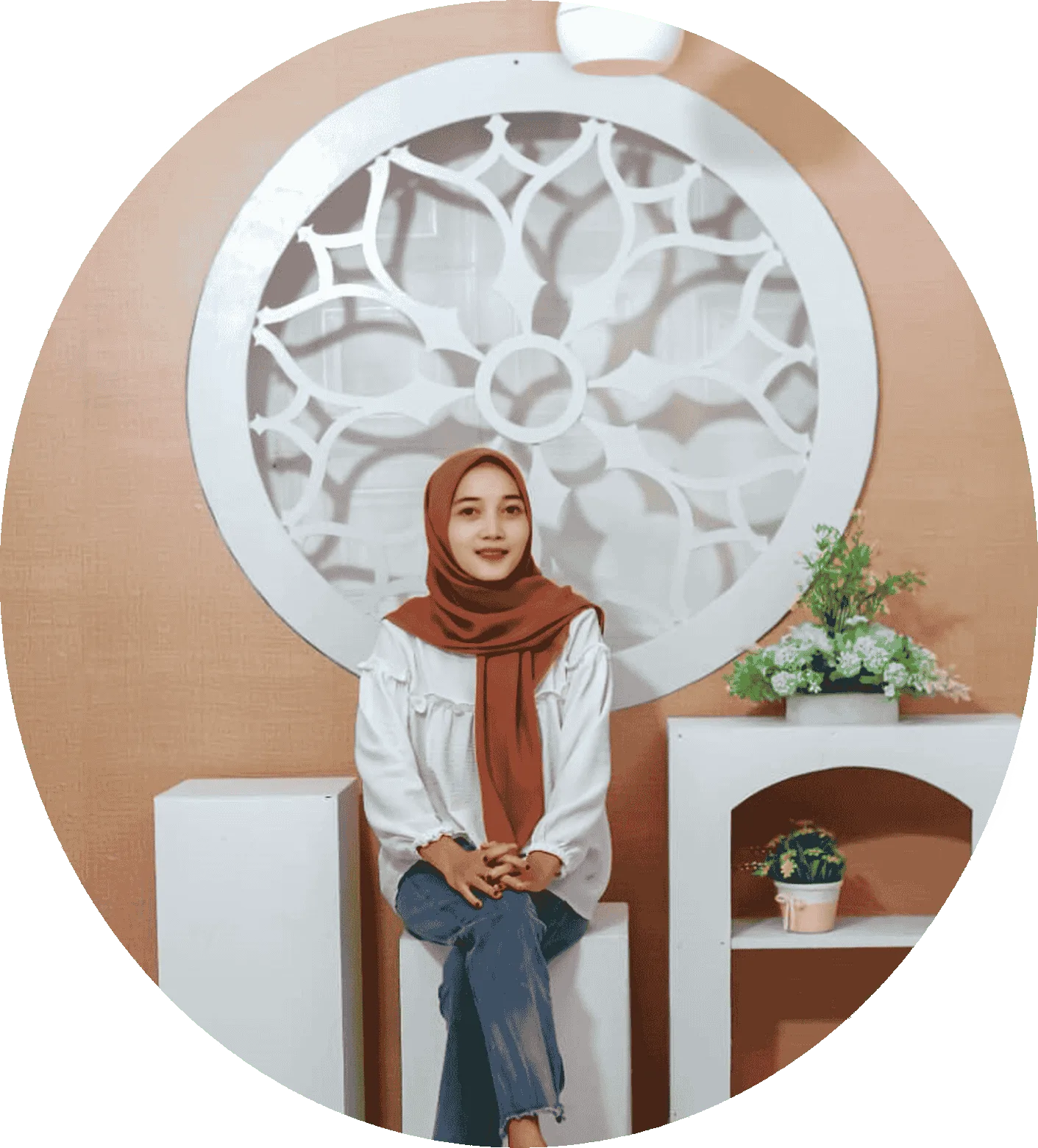 Ria-Hartini.png