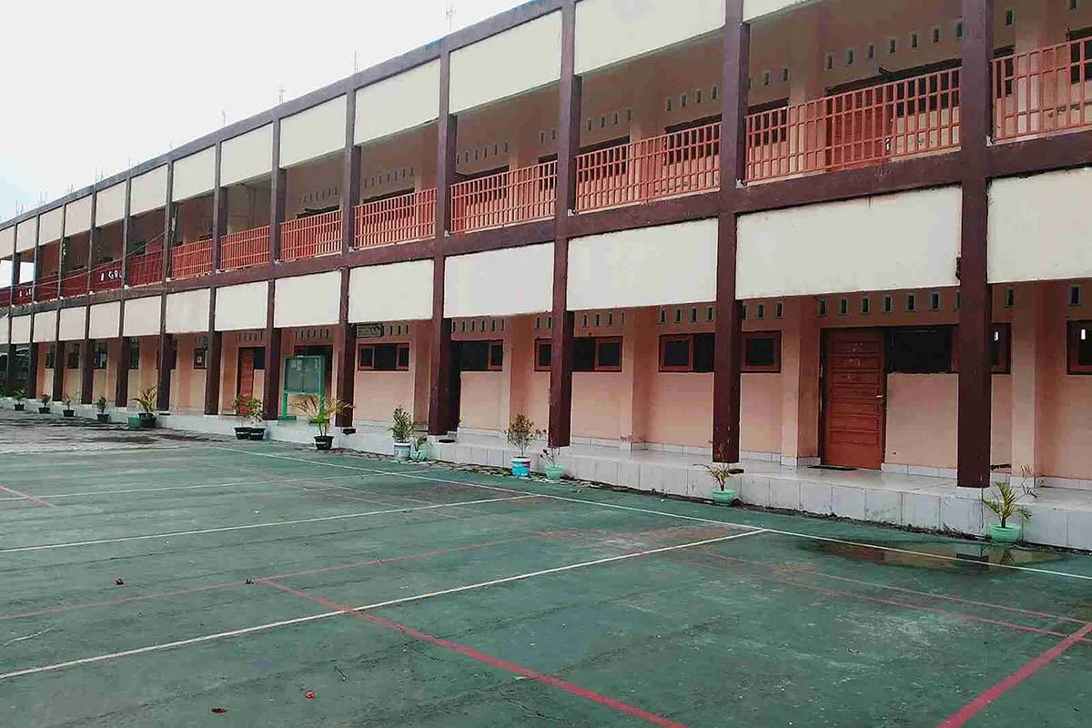 gedung-kanan-a.jpg