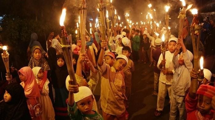 pawai-obor-idul-fitri